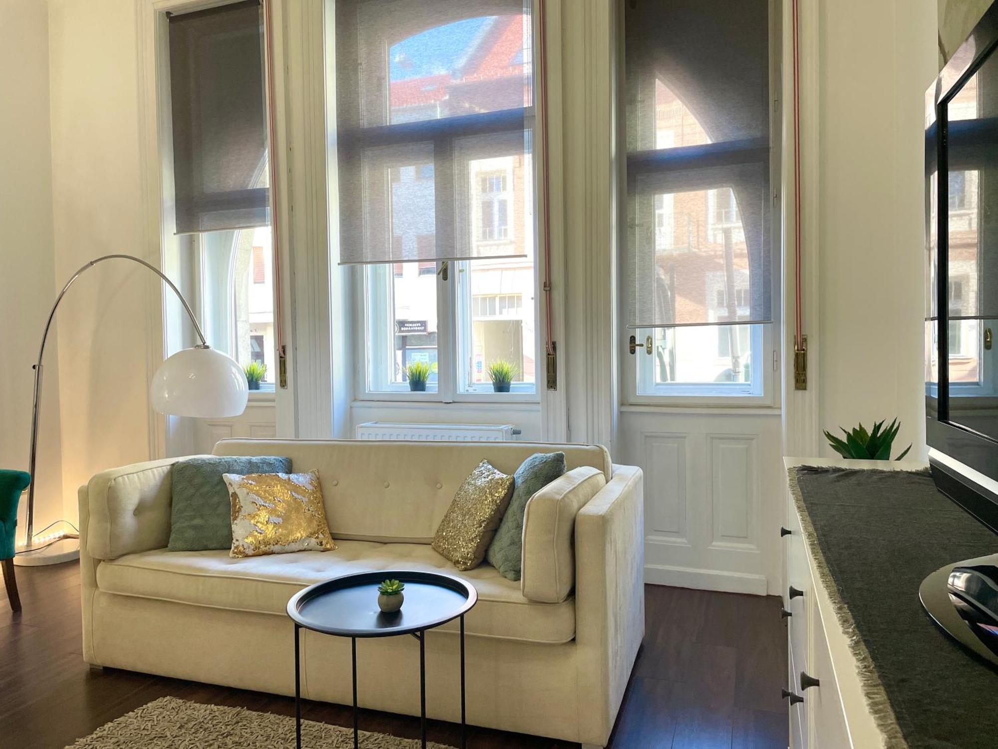 St3 Apartman Szeged Buitenkant foto